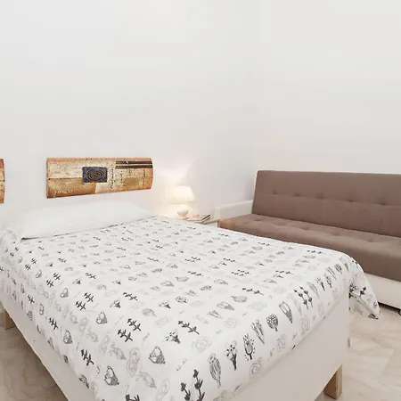 게스트하우스 Two Flowers 로마